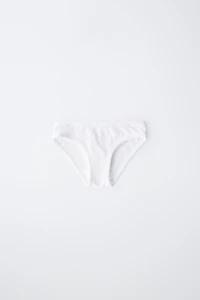 AGES 6-14 / THREE-PACK OF PLAIN UNDERWEAR
