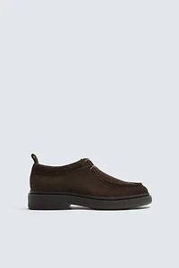 LEATHER RAISED SEAM SHOES