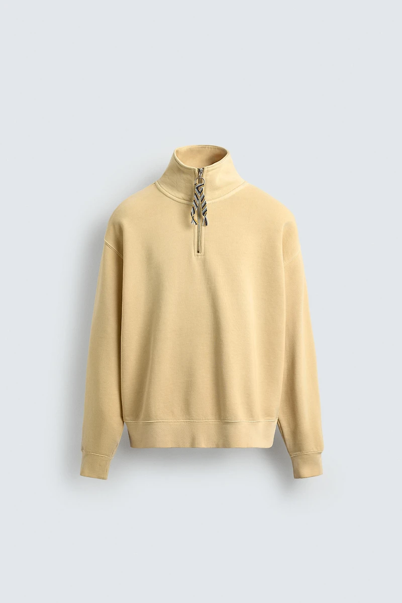 SWEAT COL ZIPPÉ À BANDE AARON LEVINE X ZARA