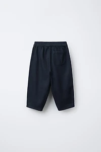 PANTALON DOUX AU TOUCHER AVEC BOUTONS