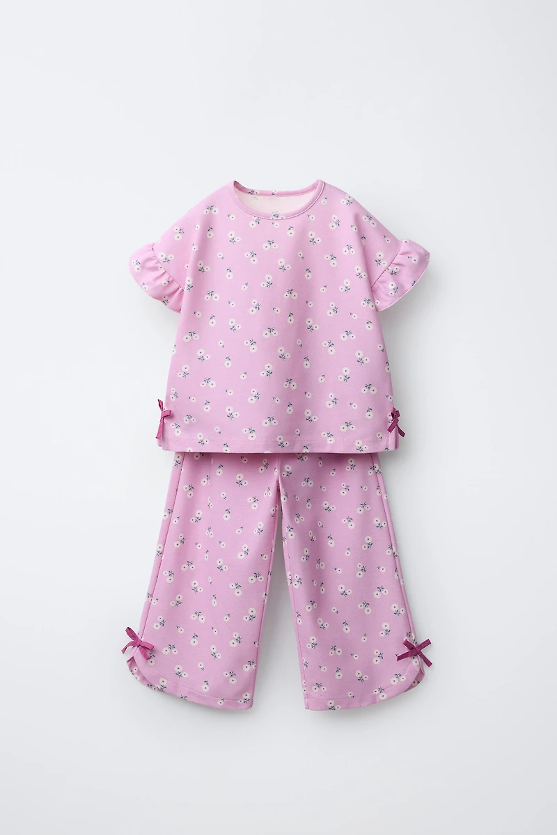 FLORAL PRINT T-SHIRT AND PANTS SET WITH BOWS