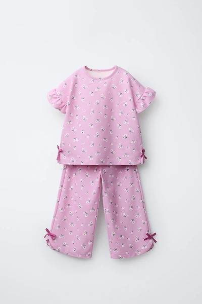 FLORAL PRINT T-SHIRT AND PANTS SET WITH BOWS