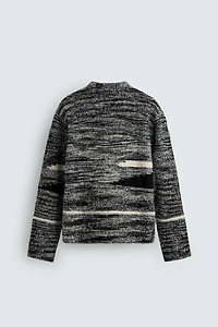 BOUCLÉ TEXTURED SWEATER