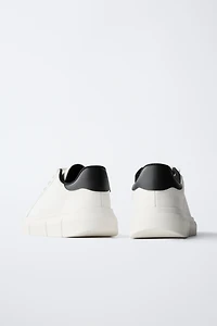CHUNKY SNEAKERS