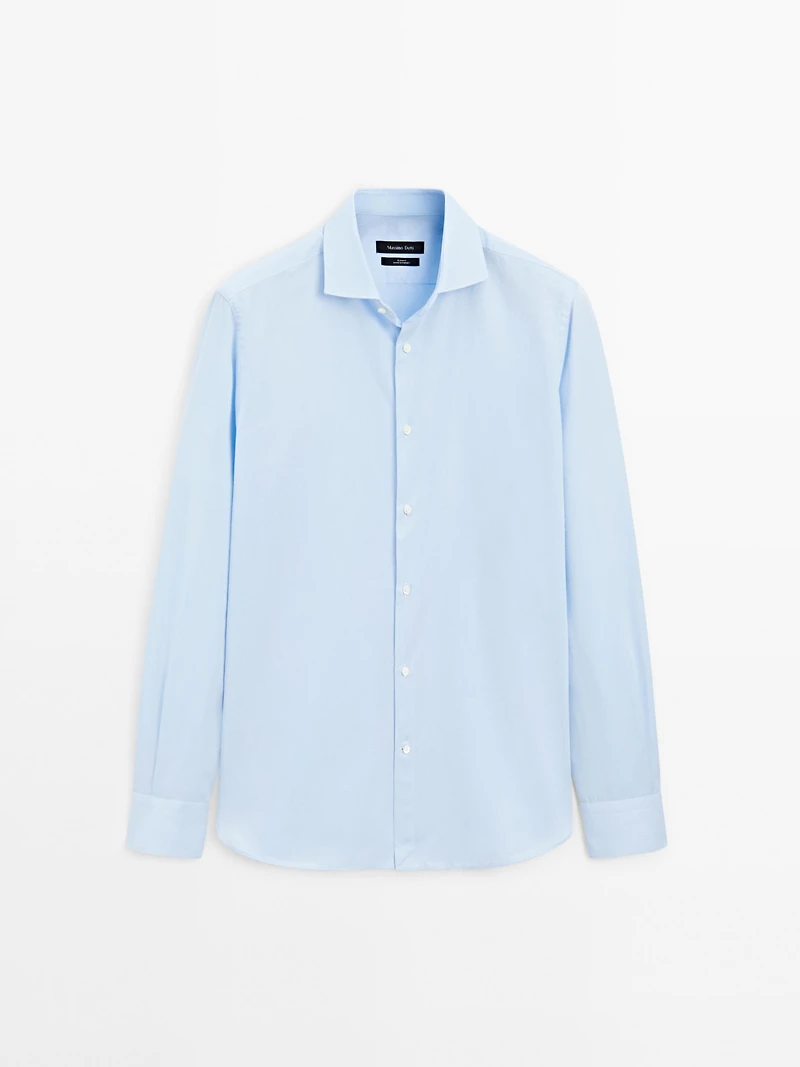 Slim fit fine striped shirt