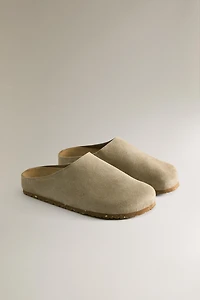 MINIMALIST LEATHER CLOGS