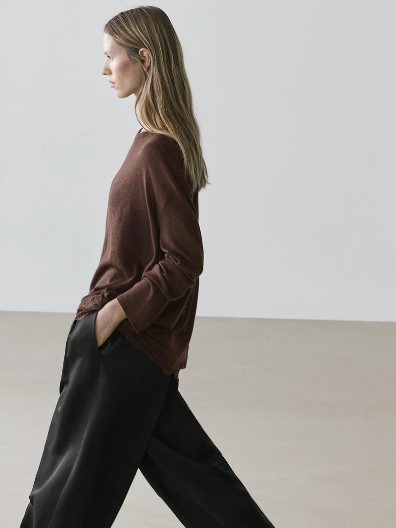 Long sleeve T-shirt with lace detail