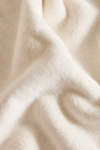 EMBROIDERED CROSS STITCH BATH TOWEL