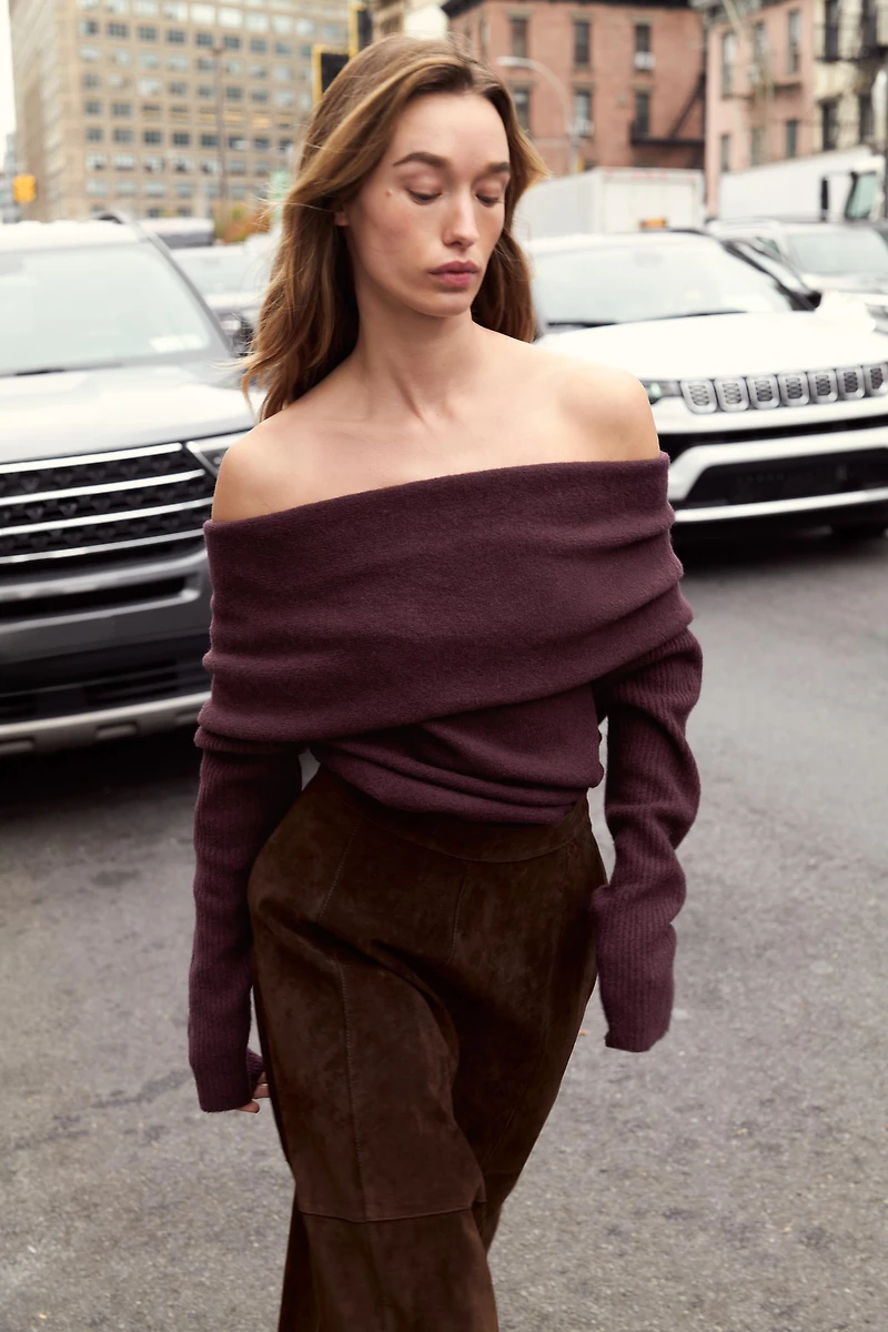 PULL EN MAILLE BUSTIER