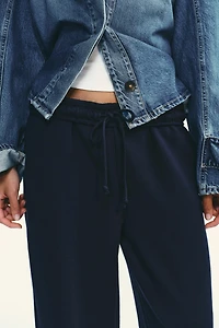 PLUSH BASIC STRAIGHT PANTS