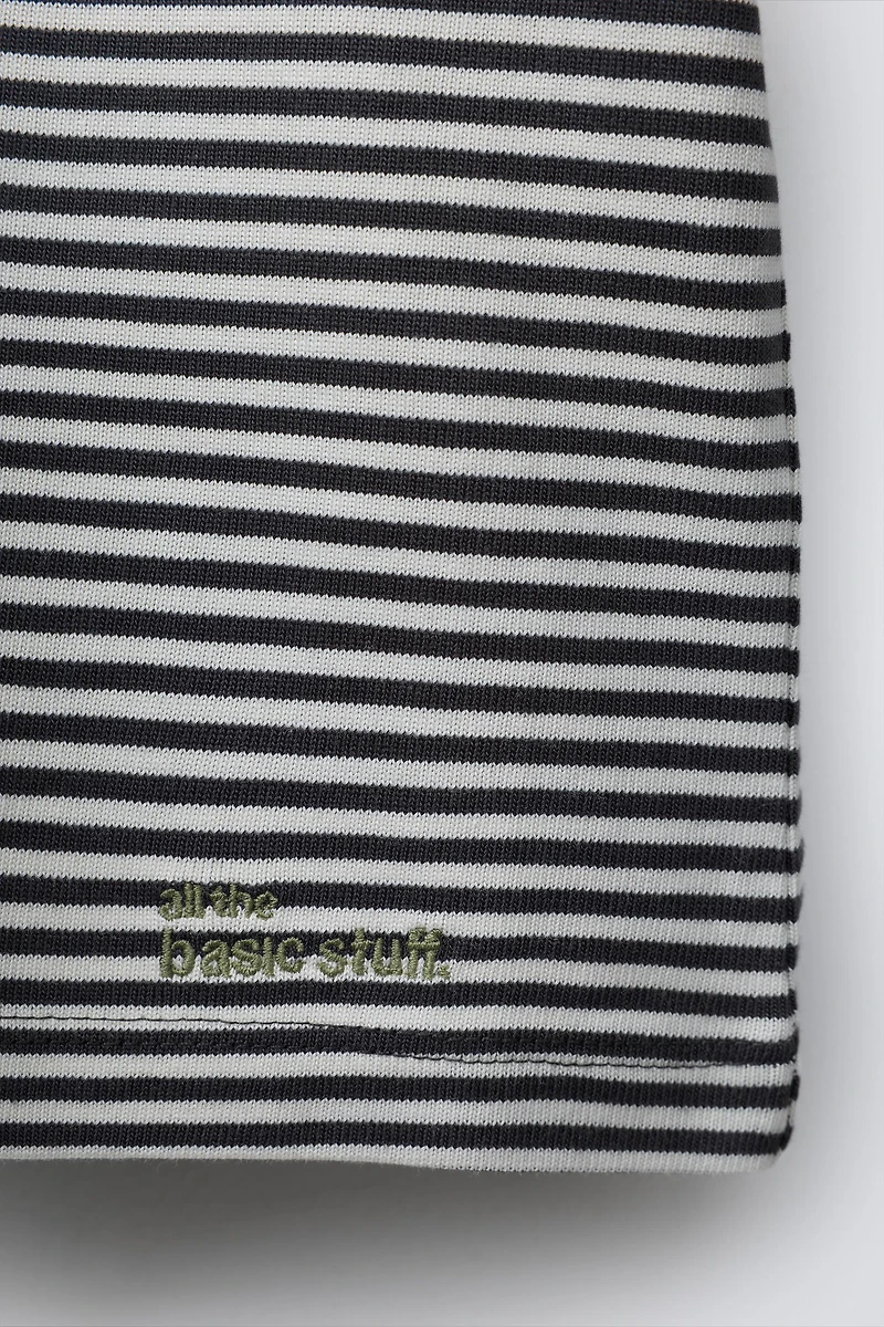 EMBROIDERED TEXT STRIPED HEAVY WEIGHT T-SHIRT