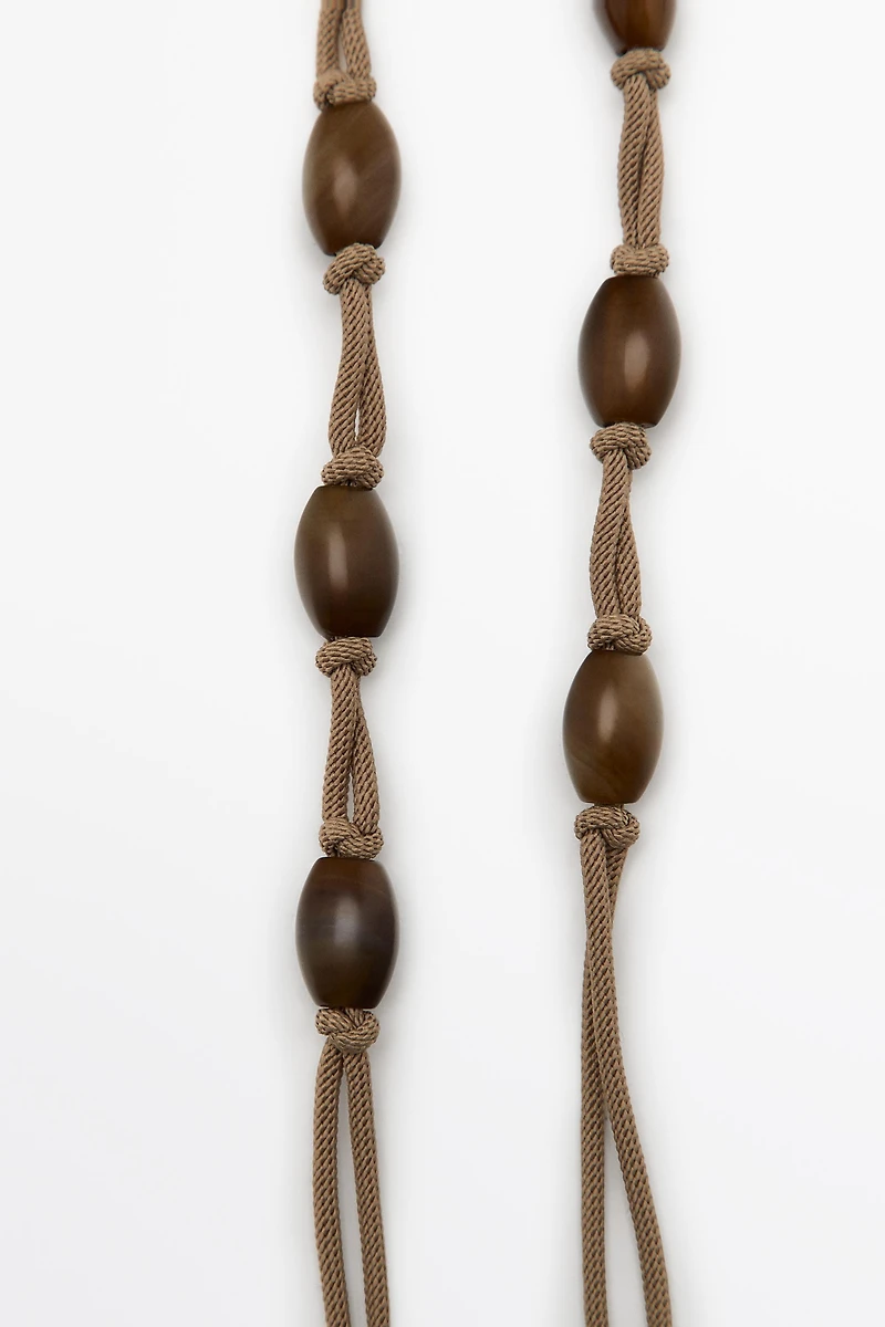 Gem-effect bead cord necklace