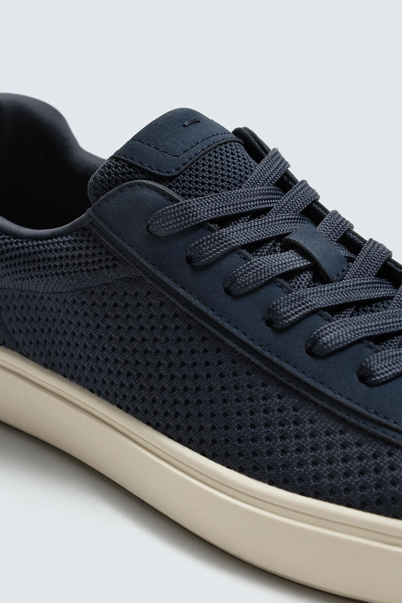 MESH SNEAKERS