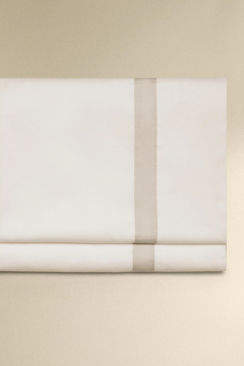 SATEEN FLAT SHEET WITH BORDER (300 THREAD COUNT)