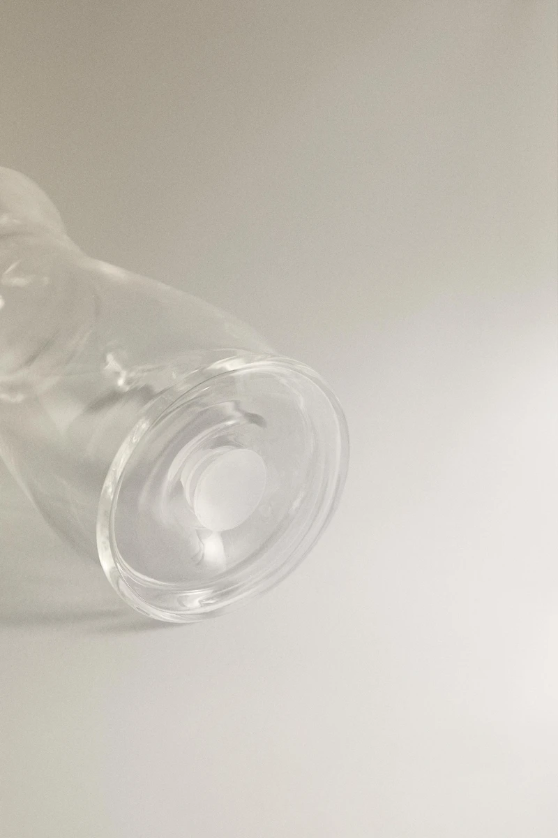 BOROSILICATE GLASS SALT AND PEPPER SHAKER SET