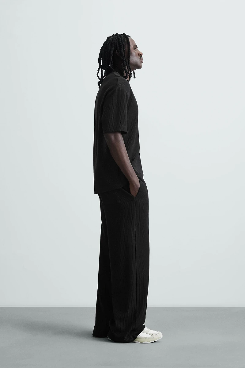 VERTICAL TEXTURED JOGGER PANTS
