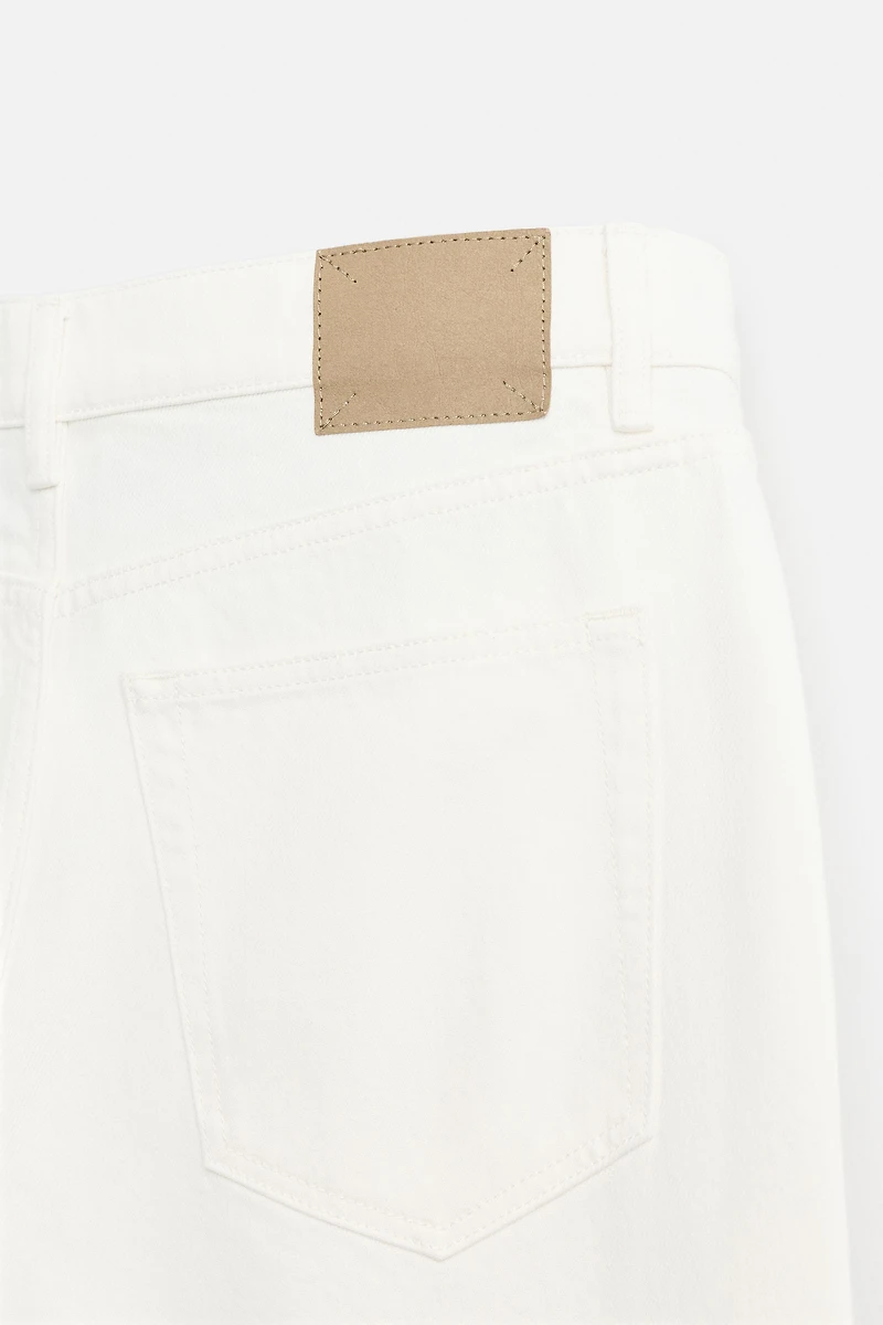 STRAIGHT ANKLE FIT JEANS
