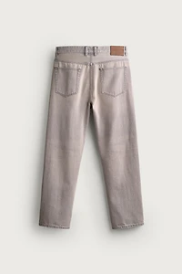 RELAXED ANKLE FIT JEANS