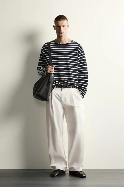 T-SHIRT JACQUARD RAYURES AARON LEVINE X ZARA