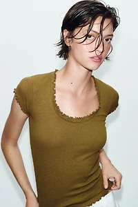 T-SHIRT MANCHES COURTES AVEC LIN