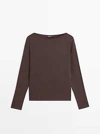 100% cotton boat neck T-shirt