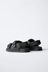 BUCKLED SANDALS