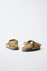 FISH PRINT LEATHER SANDALS