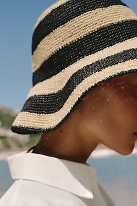 BONNET À RAYURES EN RAFIA 100%