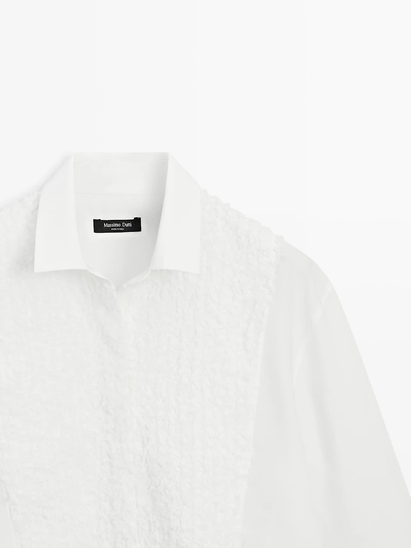 Chemise plastron avec broderies