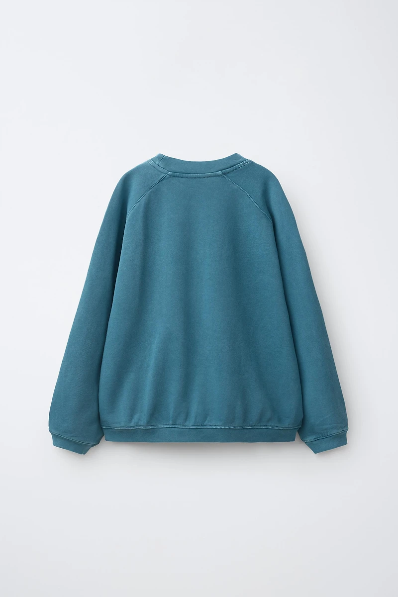 GARMENT-DYED SWEATSHIRT AND JOGGER SET