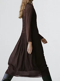 Robe midi fluide froncée