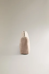 LARGE TOWEL TOILETRY BAG