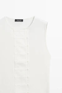Cotton blend bib detail T-shirt