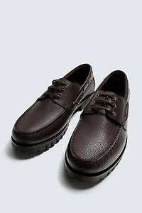 LEATHER BOAT SHOES