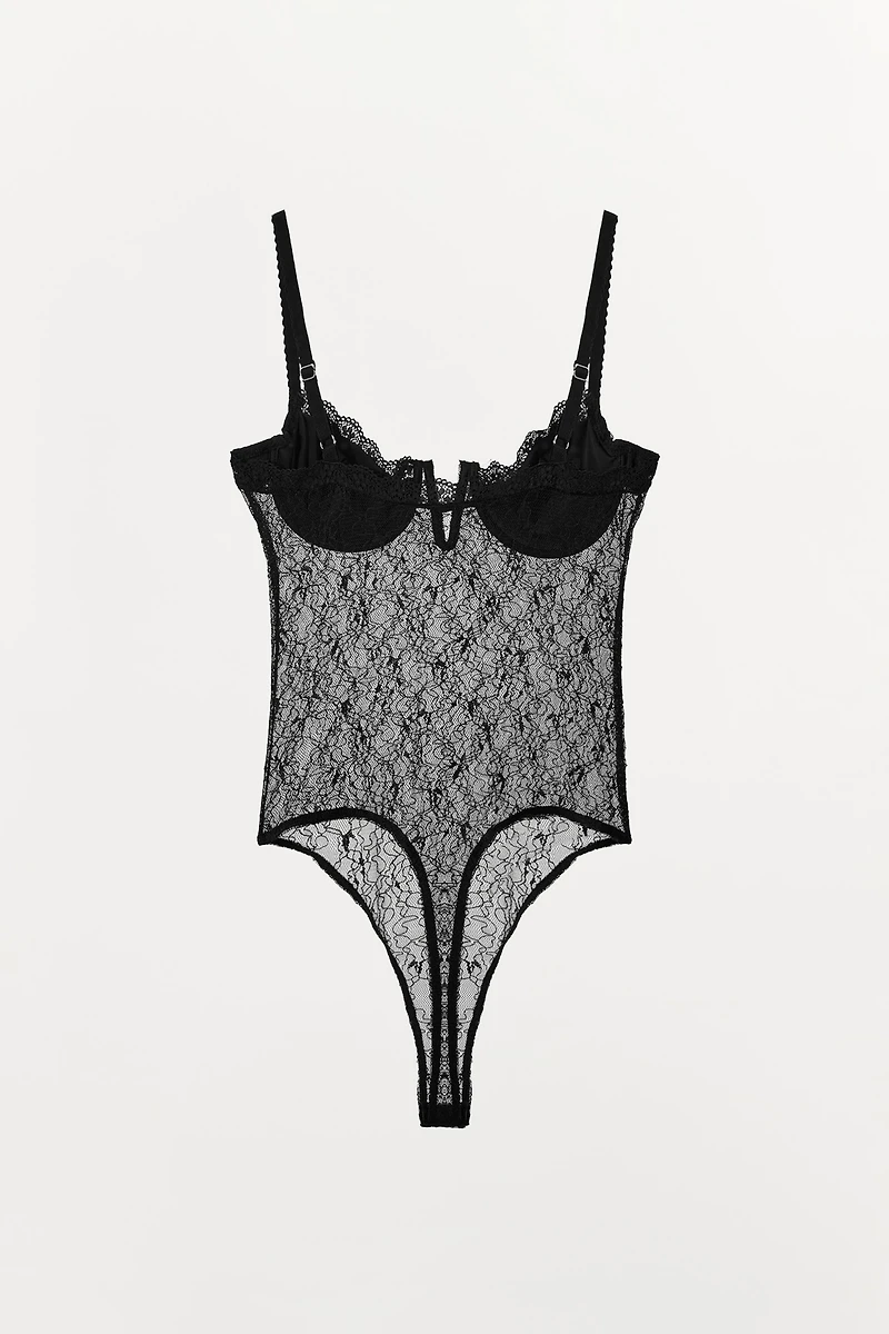 COMBINATION LACE BODYSUIT