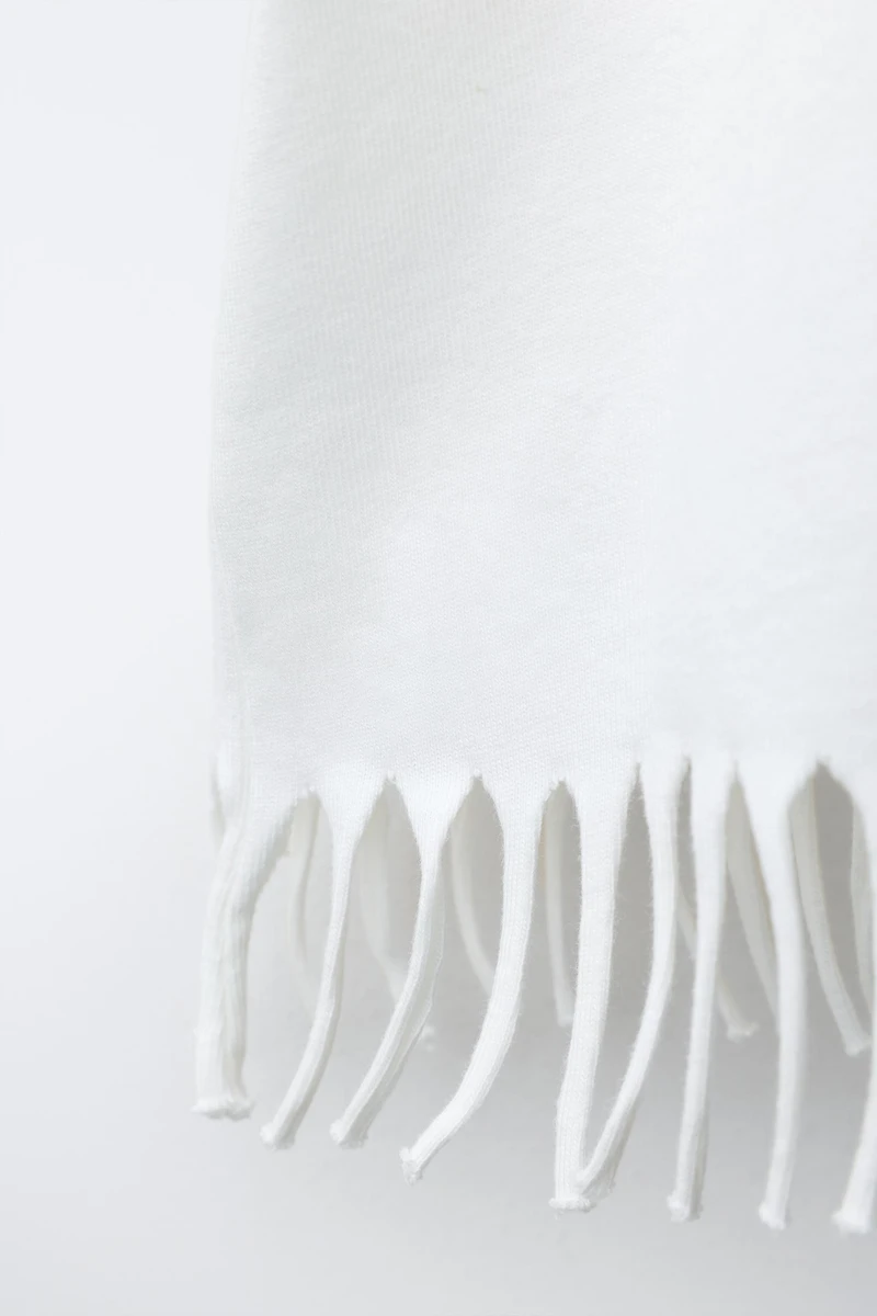 FRINGE FLOWER SEQUIN T-SHIRT