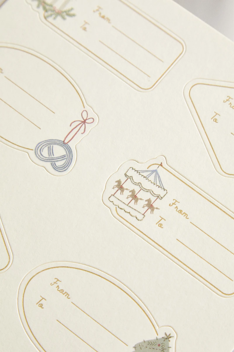 ADHESIVE CHRISTMAS GIFT LABELS