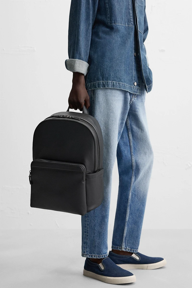 TEXTURE BACKPACK