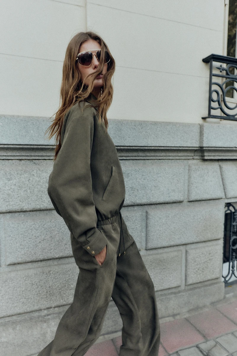 VOLUME BOMBER JACKET