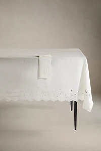 EMBROIDERED LINEN TABLECLOTH