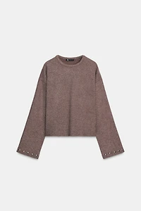 SOFT STUD SWEATSHIRT