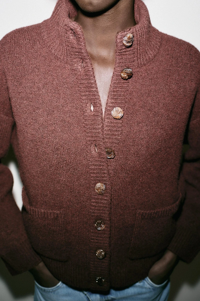 HIGH COLLAR CARDIGAN