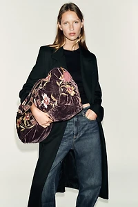 SAC MATELASSÉ EN VELOURS BRODERIES FLEURS