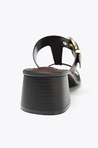 WIDE HEELED LEATHER SANDALS