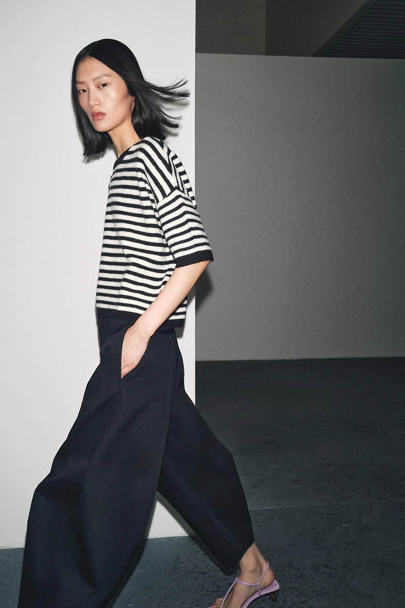 100% WOOL STRIPED SWEATER