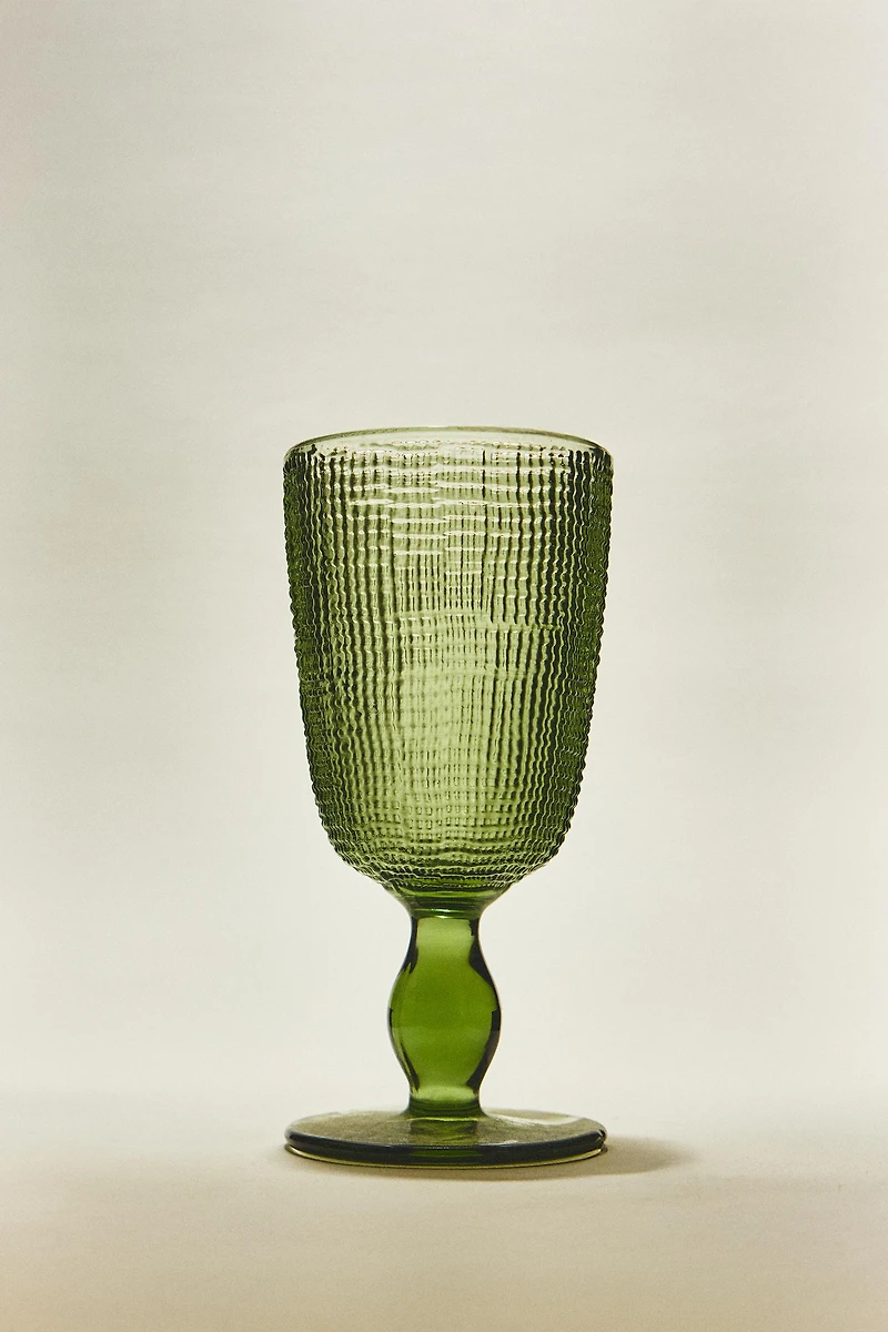 VERRE À PIED RELIEF