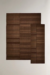 WOOL AREA RUG WITH CONTRASTING LINES