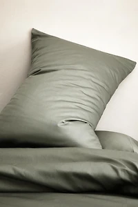SATEEN PILLOWCASE WITH FESTOON DESIGN (300 THREAD COUNT)