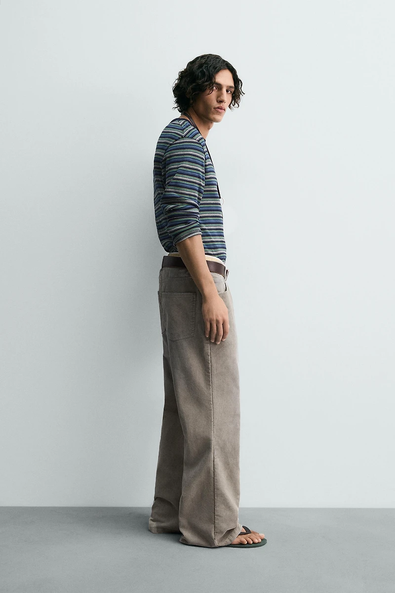 PANTALON FLARE EN VELOURS CÔTELÉ