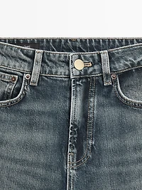 Mid-rise straight-leg flare fit jeans